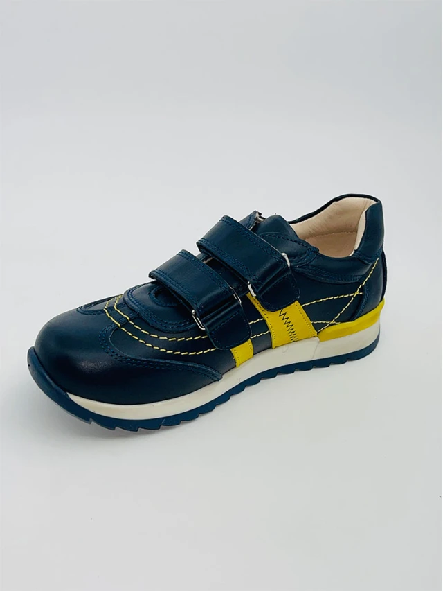 Adidasi baieti Cod 215=A95